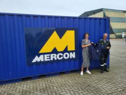 Mercon schenkt werkkleding aan i_lab voor in de nieuwe locatie